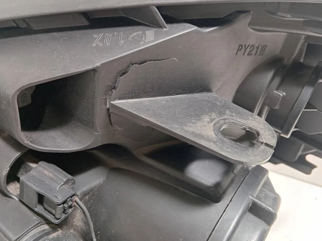 Proiettore ANT DX 26010BR02A FARO LUCE PROIETTORE Nissan Qashqai I 2010