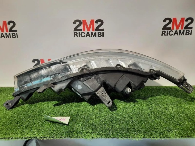 Proiettore ANT DX 260104EH2A 100-18013 Nissan Qashqai II 2014