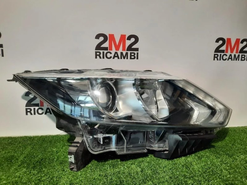 Proiettore ANT DX 260104EH2A 100-18013 Nissan Qashqai II 2014