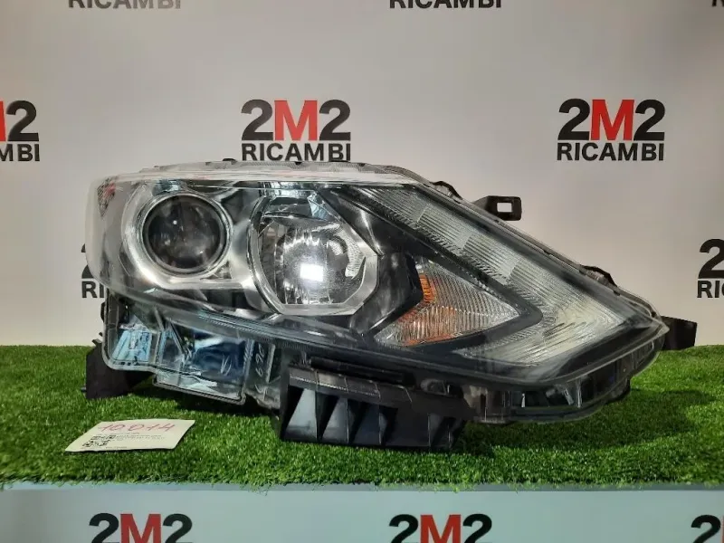 Proiettore ANT DX 260104EH2A 100-18013 Nissan Qashqai II 2014