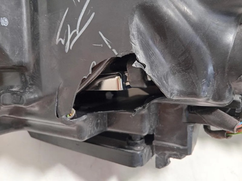 Proiettore ANT DX 100-19012 Nissan Qashqai II 2017