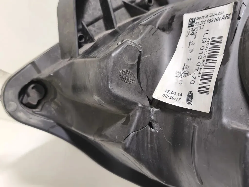 Proiettore ANT DX 1LG 010 011 70 Opel Astra J 2012