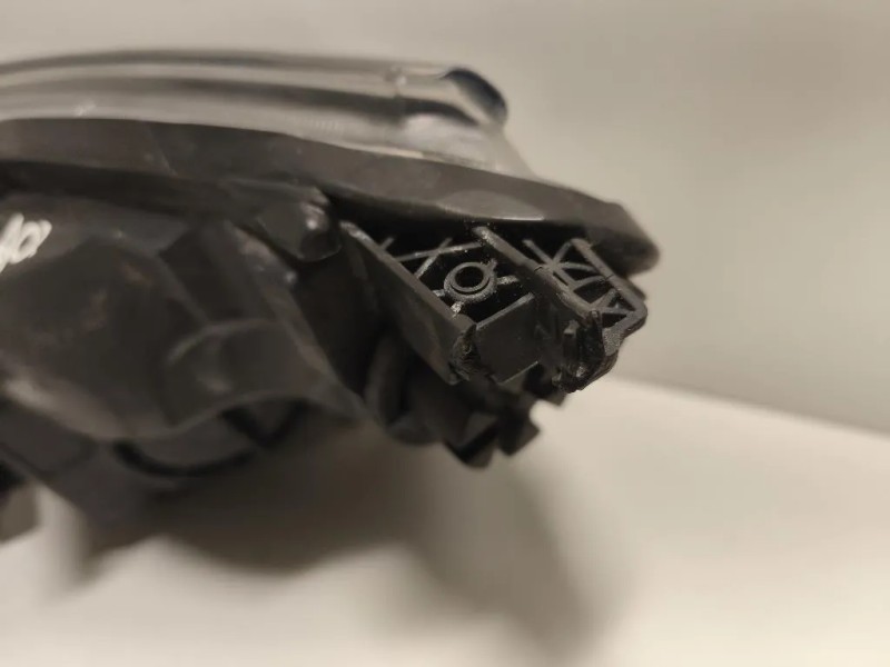 Proiettore ANT DX 1LG 010 011 70 Opel Astra J 2012