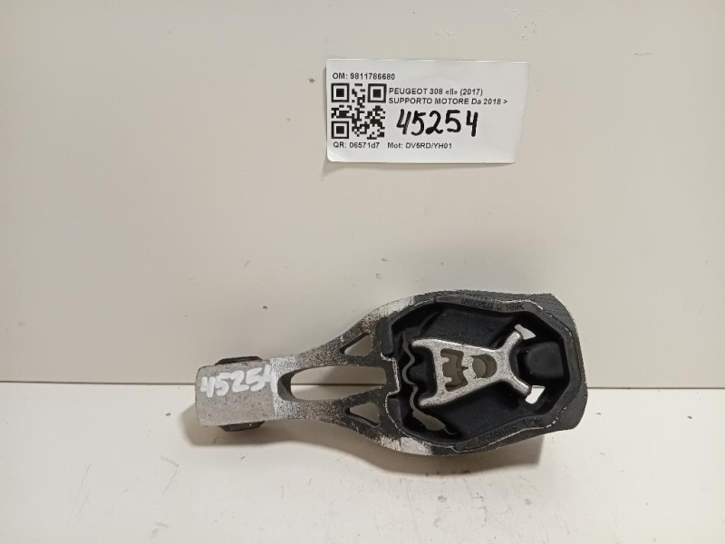 Supporto Motore 9811786680 Peugeot 308 II 2017