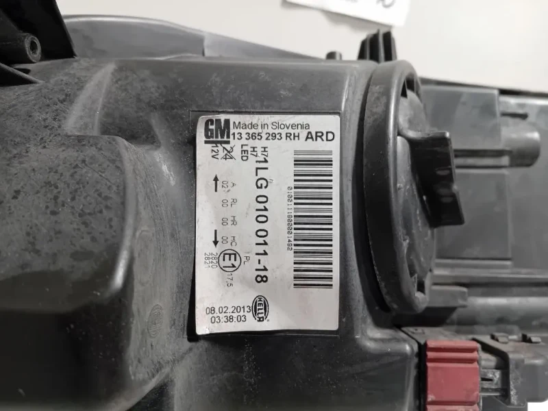 Proiettore ANT DX 1LG01001118 Opel Astra J SW 2010