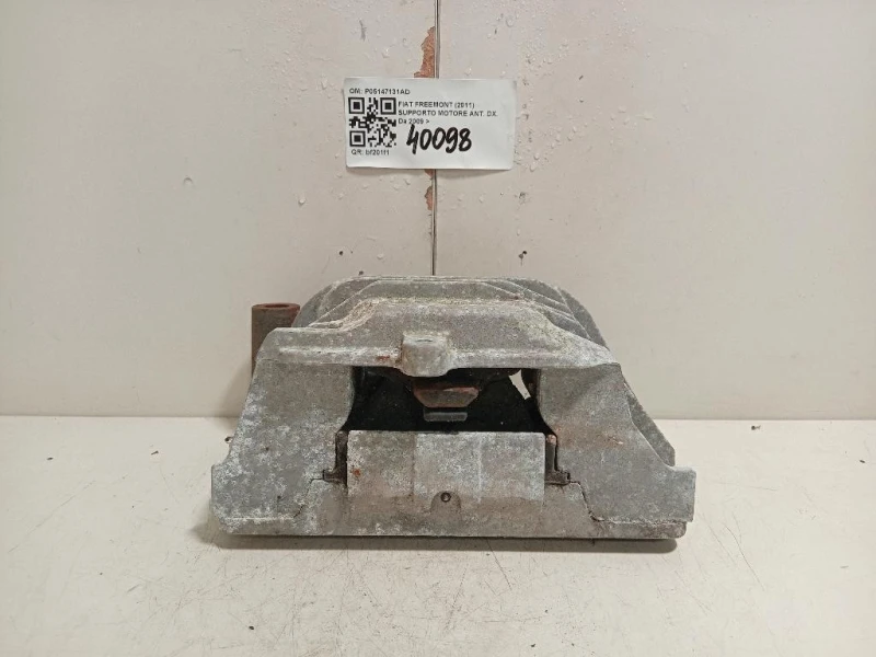 Supporto Motore ANT DX P05147131AD Fiat Freemont 2011