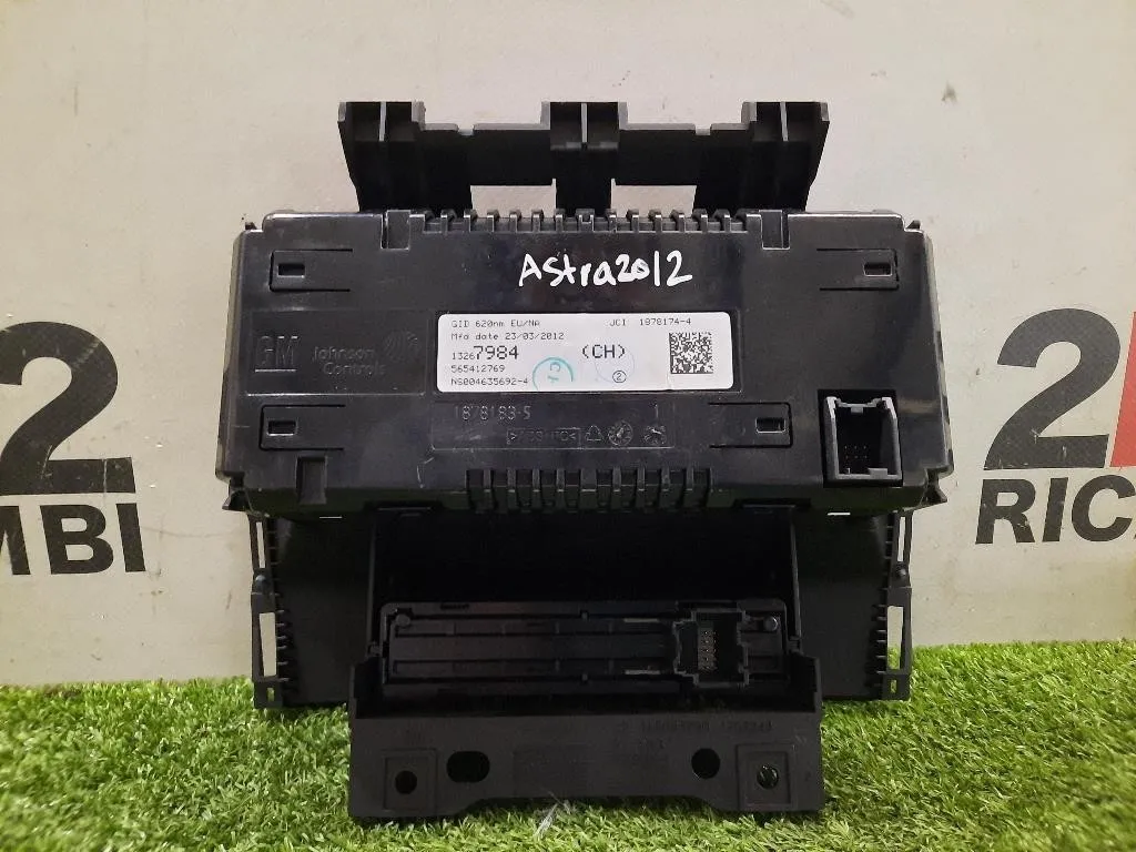 Display Multimediale 13267984 Opel Astra J 2010