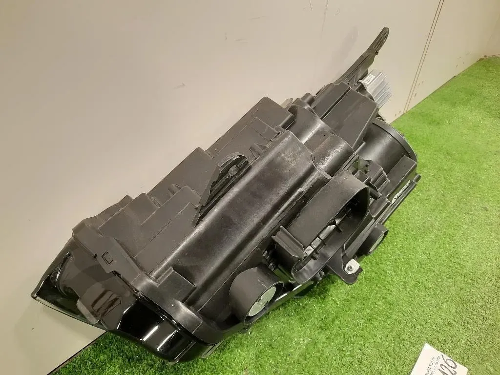 Proiettore ANT DX YQ00709880 Opel Crossland X 2021