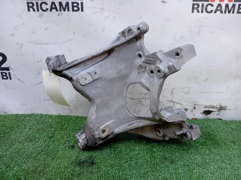 Supporto Motore SX 8W0 399 295 E Audi A4 8W5 Avant 2015