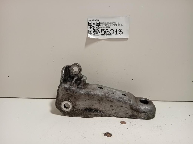 Supporto Motore SX 05147847 Fiat Freemont 2011