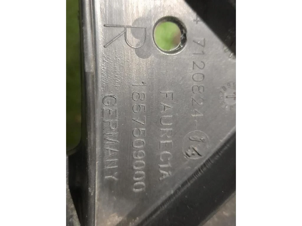 Supporto Proiettore Infint DX 1857509000 Bmw Serie 1 E87 Berlina 2005