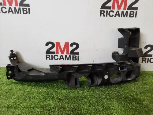 Supporto Proiettore DX 8P0805608 Audi A3 8P1 2008