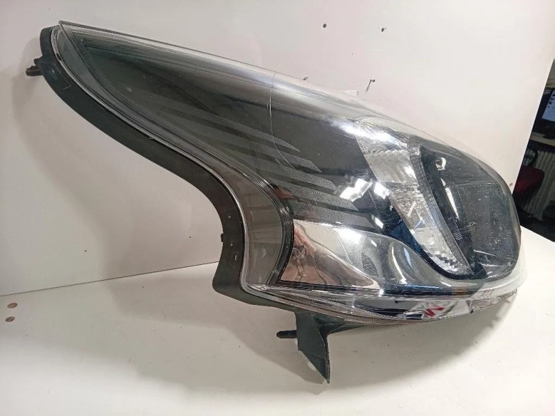 Proiettore ANT DX 93867950 Opel Vivaro B 2015