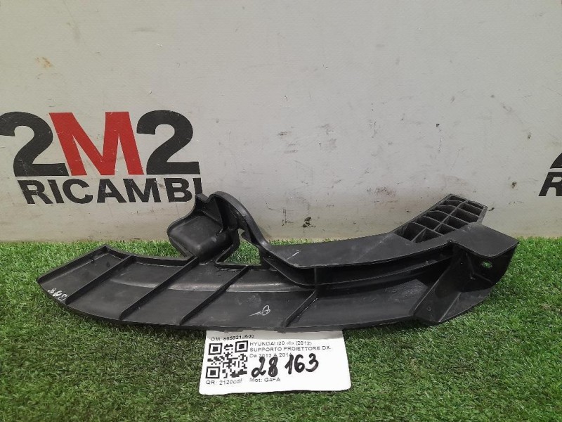 Supporto Proiettore DX 865821J500 Hyundai I20 I 2012