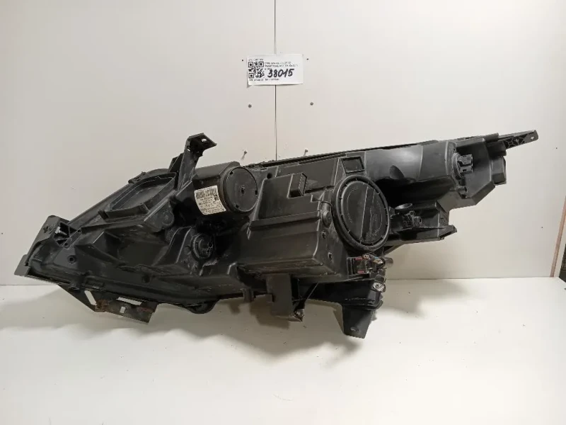 Proiettore ANT DX 39009024 DESTRO DX Opel Zafira C 2012