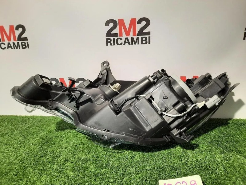 Proiettore ANT DX 81110-0H150 90026267 Peugeot 108 2014