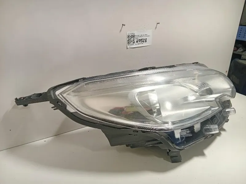 Proiettore ANT DX 90015179 Peugeot 2008 I 2016