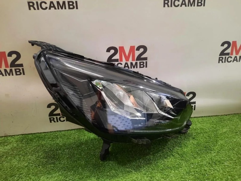 Proiettore ANT DX 9833036180 Peugeot 2008 II 2020