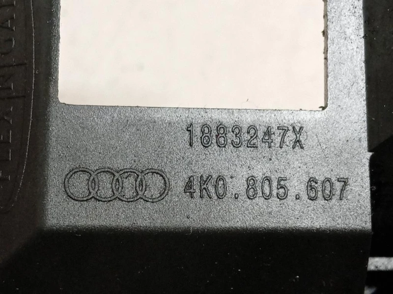 Supporto Proiettore SX 4K0 405 607 Audi A6 4GD Avant 2016