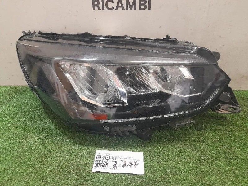 Proiettore ANT DX 90200108 Peugeot 208 I 2012