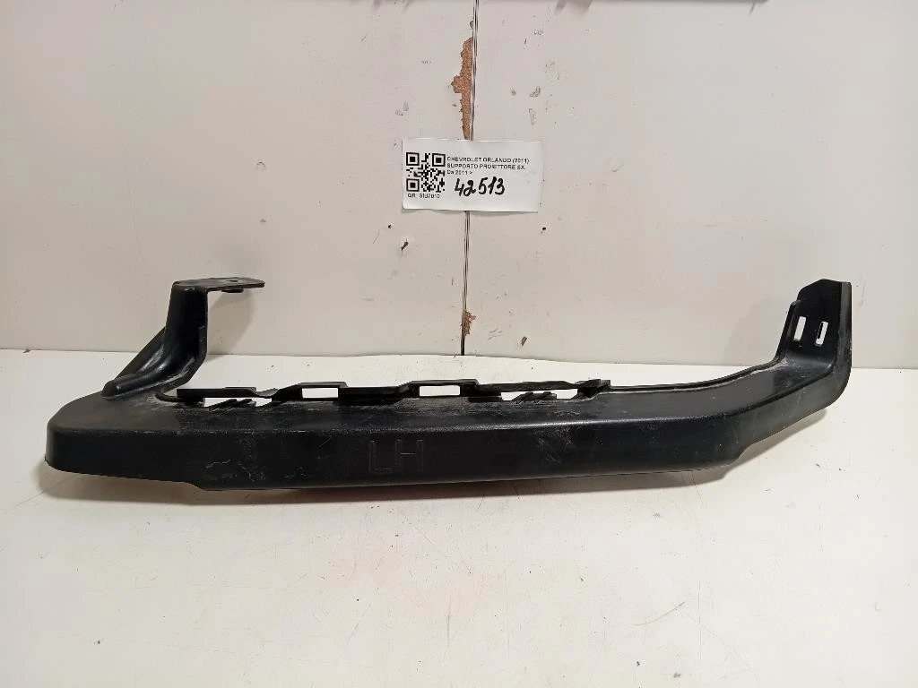 Supporto Proiettore SX Chevrolet Orlando 2011