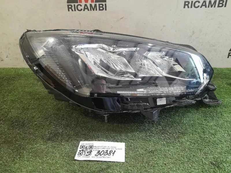 Proiettore ANT DX 90200108 Peugeot 208 II 2019