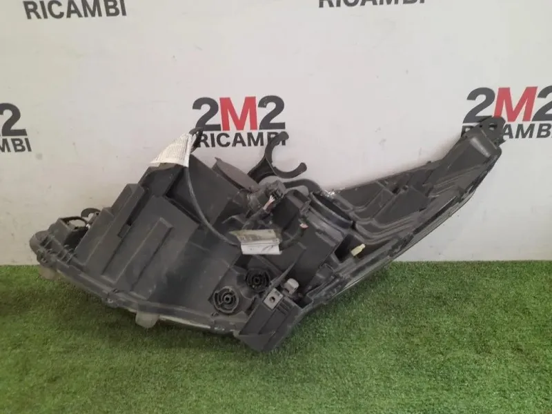 Proiettore ANT DX 9685472680 Peugeot 3008 I 2009