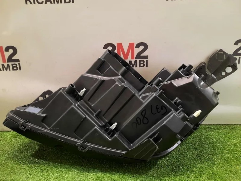 Proiettore ANT DX 9837759580 Peugeot 3008 II 2016