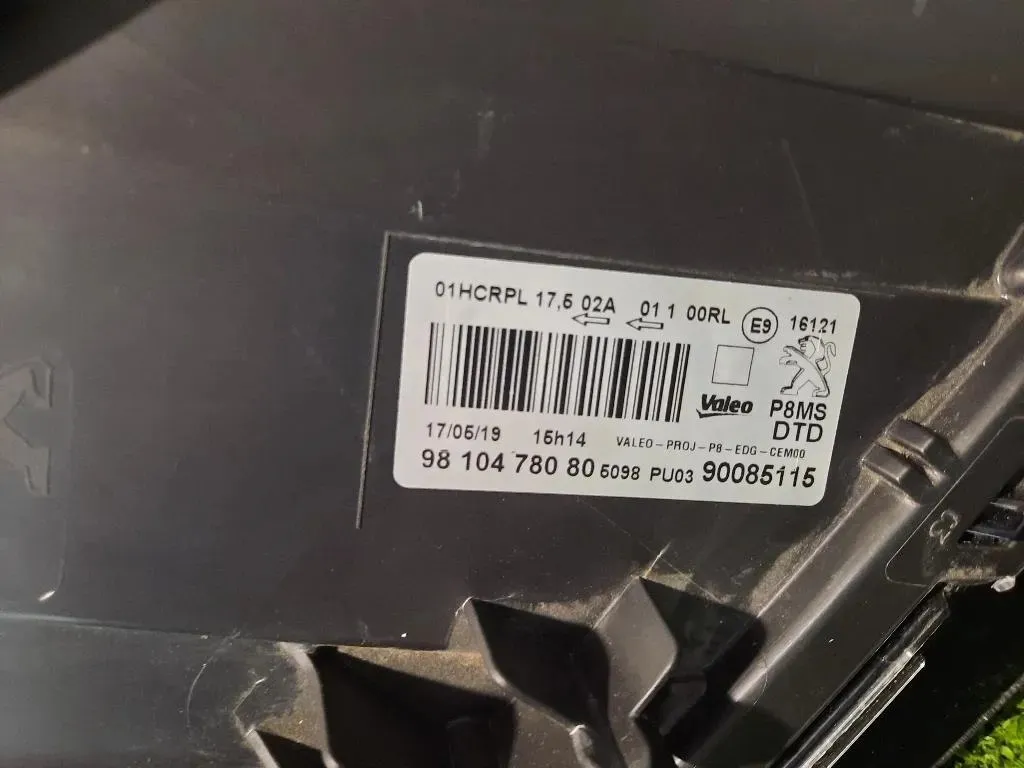 Proiettore ANT DX 1616878080 9810478080 Peugeot 3008 II 2016