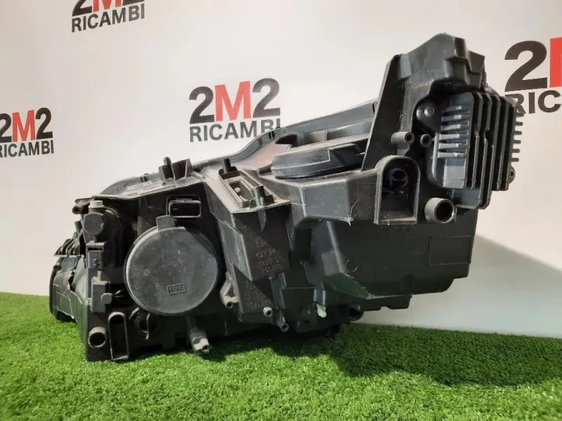 Proiettore ANT DX 1616878080 9810478080 Peugeot 3008 II 2016