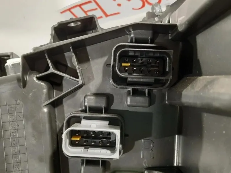 Proiettore ANT DX 98 362 301 8089914772 Peugeot 3008 II 2016