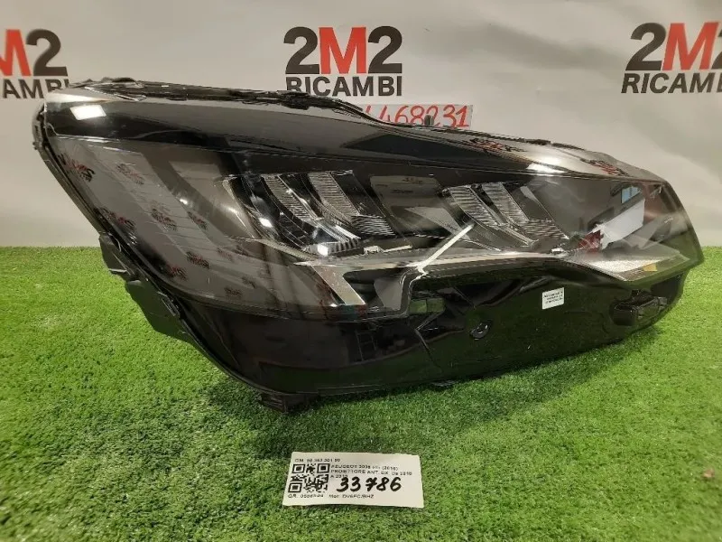 Proiettore ANT DX 98 362 301 8089914772 Peugeot 3008 II 2016
