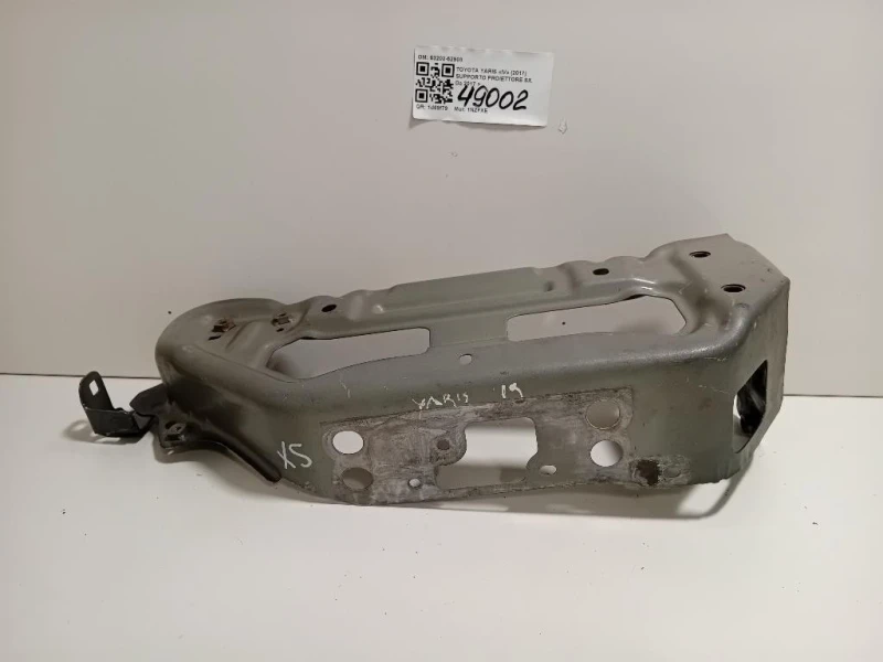 Supporto Proiettore SX 53202-52908 Toyota Yaris IV 2017