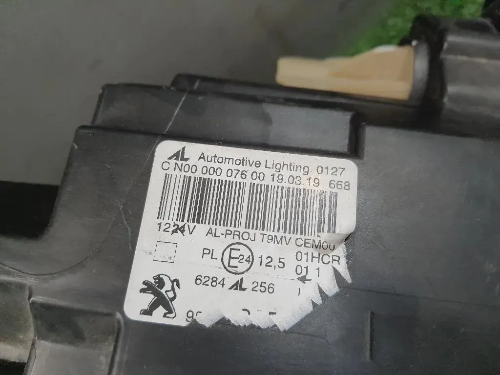 Proiettore ANT DX 9816990580 Peugeot 308 II SW 2017