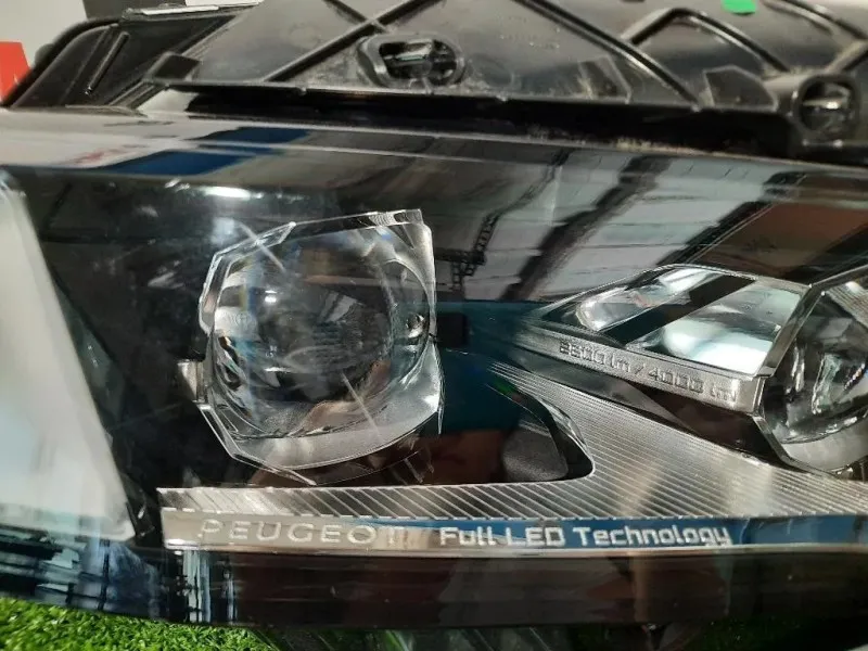 Proiettore ANT DX 1638036580 9823144480 Peugeot 508 II 2018