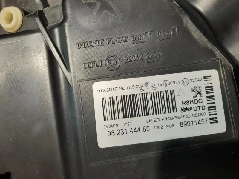 Proiettore ANT DX 1638036580 9823144480 Peugeot 508 II 2018