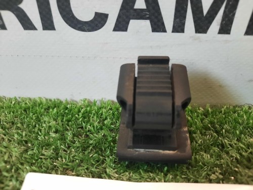 Supporto Radiatore Acqua ANT DX