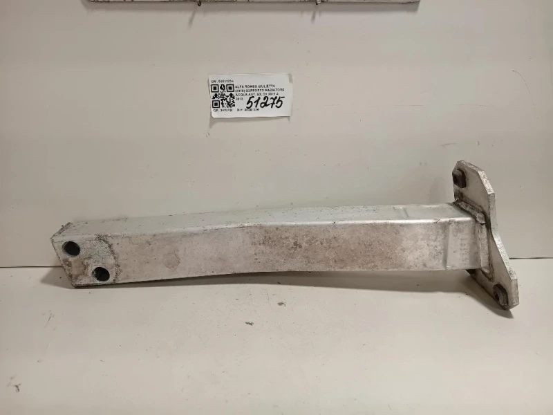 Supporto Radiatore Acqua ANT SX 51811234 Alfa Romeo Giulietta 2010