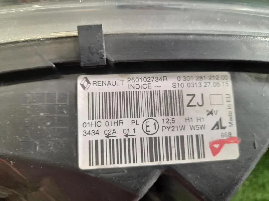 Proiettore ANT DX 260102734R Renault Captur I 2013