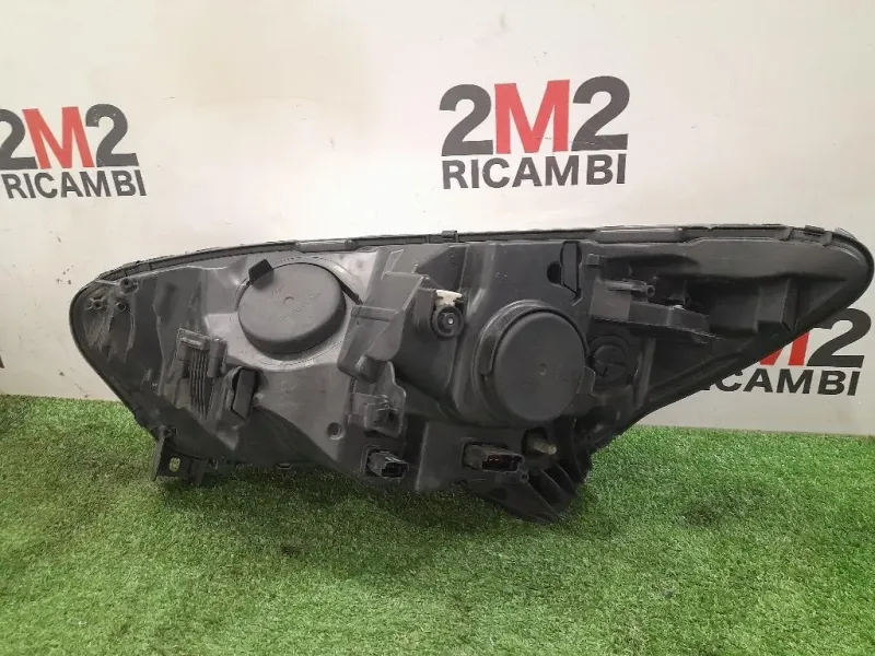 Proiettore ANT DX 260102734R Renault Captur I 2013