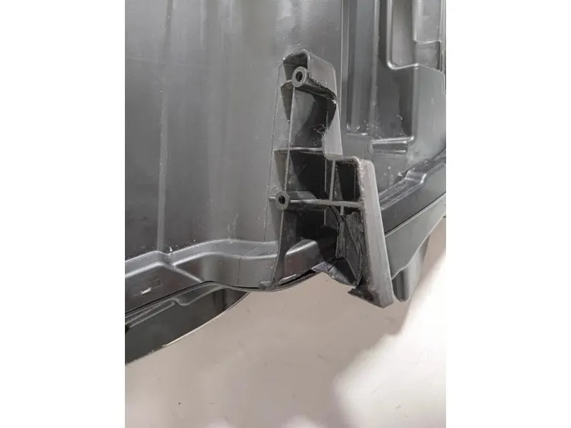 Proiettore ANT DX 260104900R Renault Captur I 2017