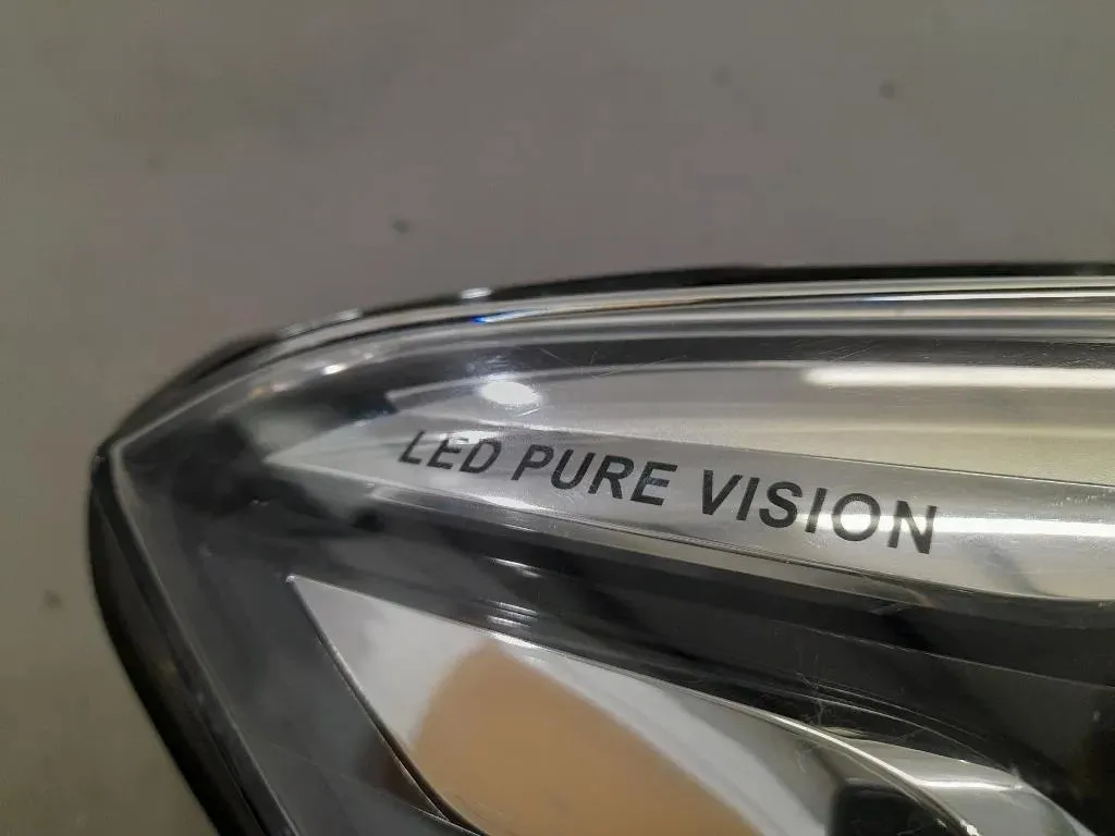 Proiettore ANT DX 260101671 DA GUARDARE DIFFETTI Renault Captur I 2017