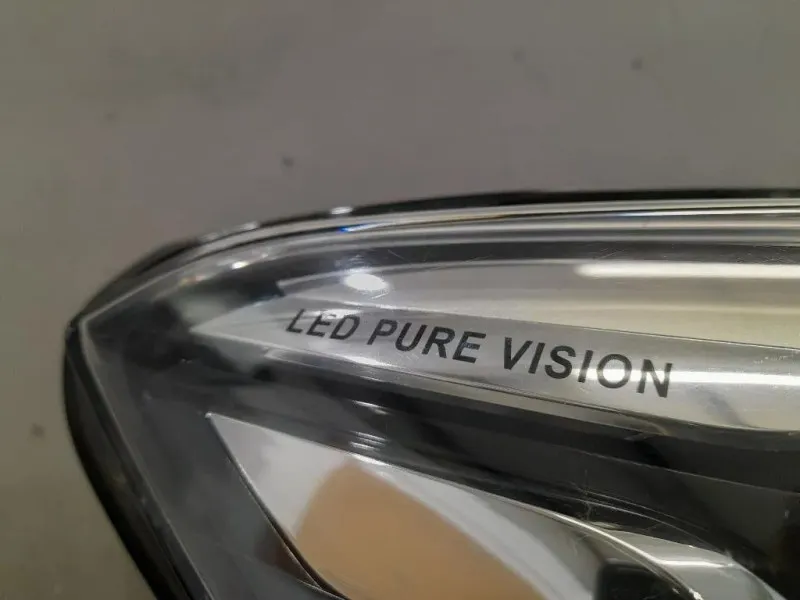 Proiettore ANT DX 260101671 DA GUARDARE DIFFETTI Renault Captur I 2017