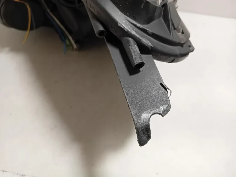 Proiettore ANT DX 260102482R Renault CLIO V 2019