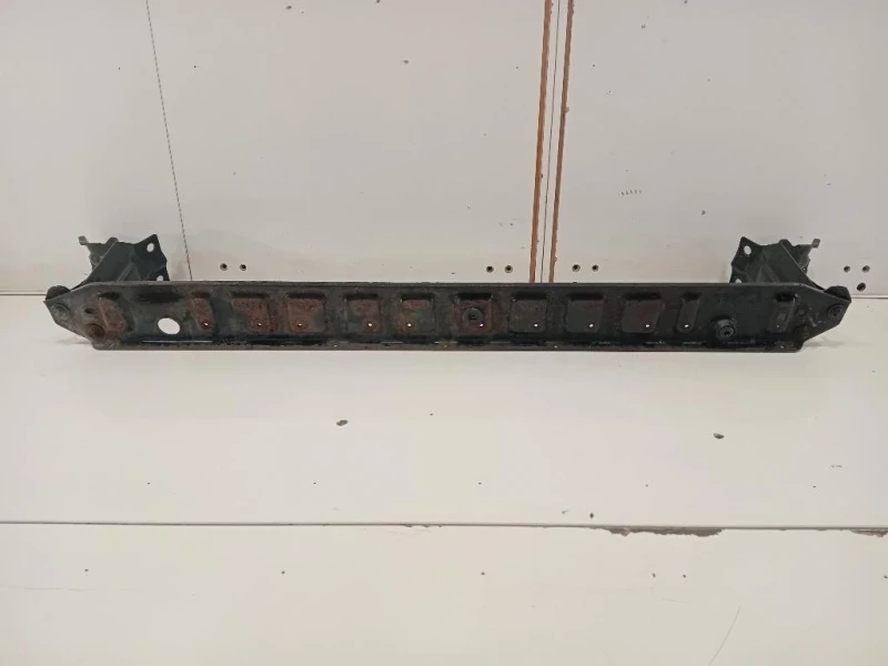 Supporto Radiatore Acqua INF ANT SUPPORTO RADIATORE ACQUA INF ANT Volvo V60 I 2010