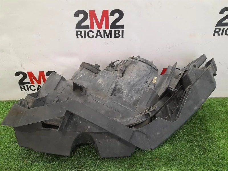 Proiettore ANT DX 89312740 Renault Mégane II 2003