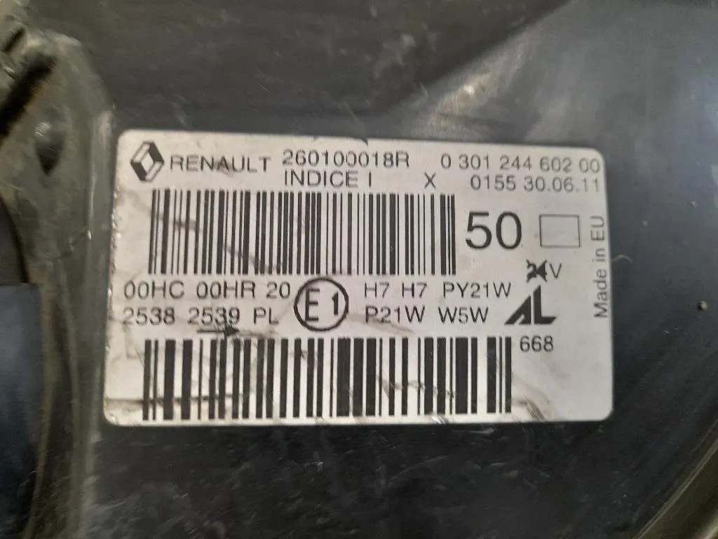 Proiettore ANT DX 260100018R Renault Mégane III 2009