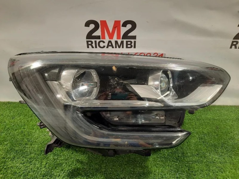 Proiettore ANT DX 90060925 Renault Mégane IV 2016