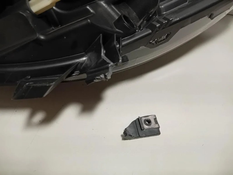 Proiettore ANT DX 260106928R Renault Scénic III X-mod 2012