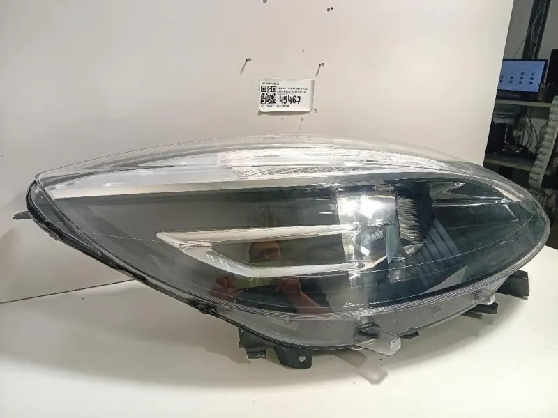 Proiettore ANT DX 260106928R Renault Scénic III X-mod 2012